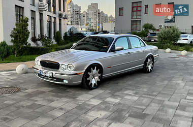 Седан Jaguar XJ 2004 в Киеве