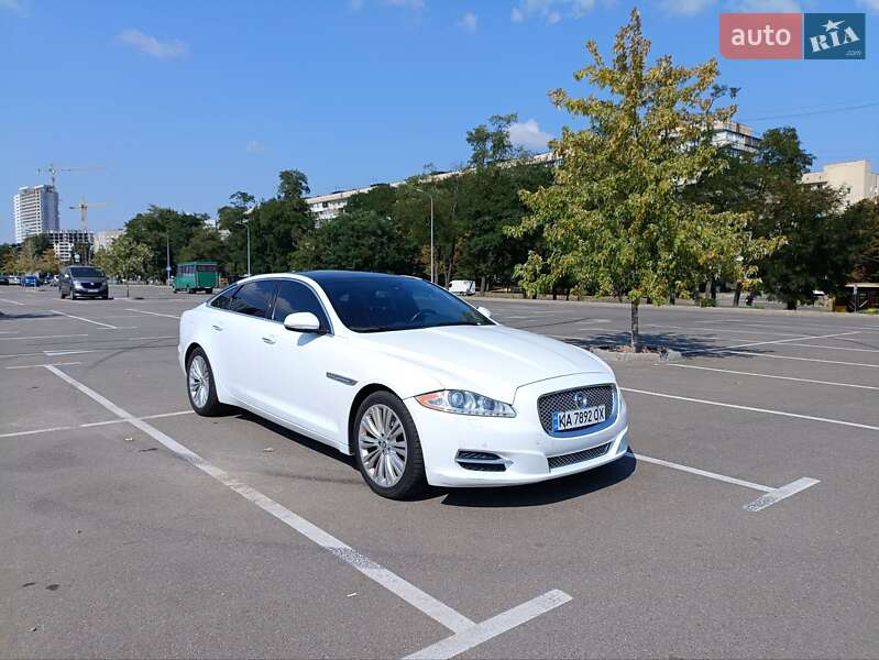 Седан Jaguar XJ 2013 в Киеве фото 15 Седан Jaguar XJ 2013 в Киеве