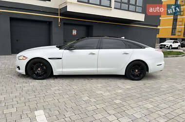 Седан Jaguar XJ 2014 в Яремчі