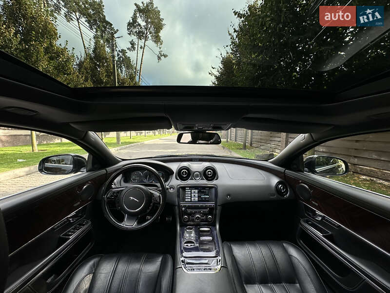 Седан Jaguar XJ 2013 в Києві