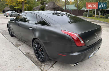 Седан Jaguar XJ 2015 в  фото 14 Седан Jaguar XJ 2015 в