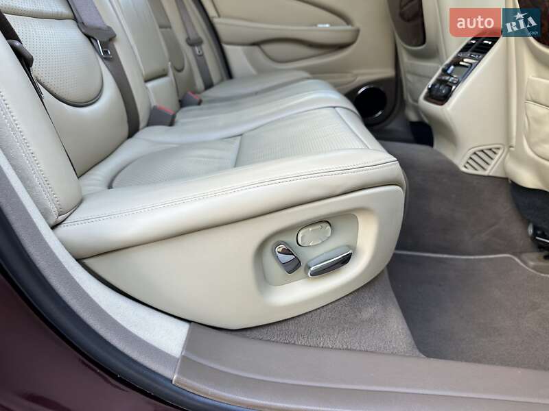 Седан Jaguar XJ 2008 в Киеве