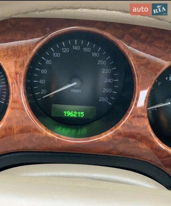 Седан Jaguar XJ 2000 в Киеве