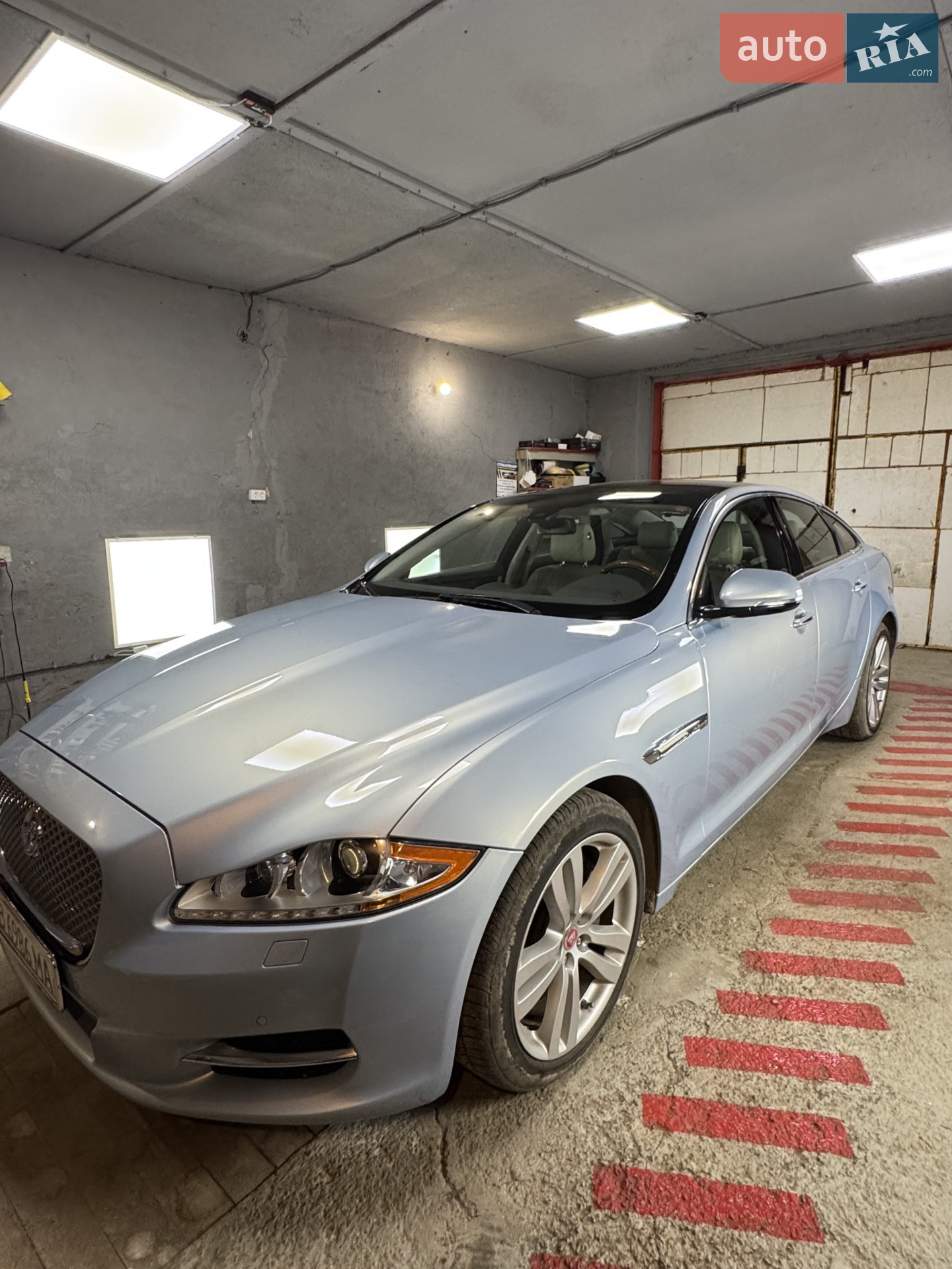 2014 Jaguar XJ - мініатюра 8