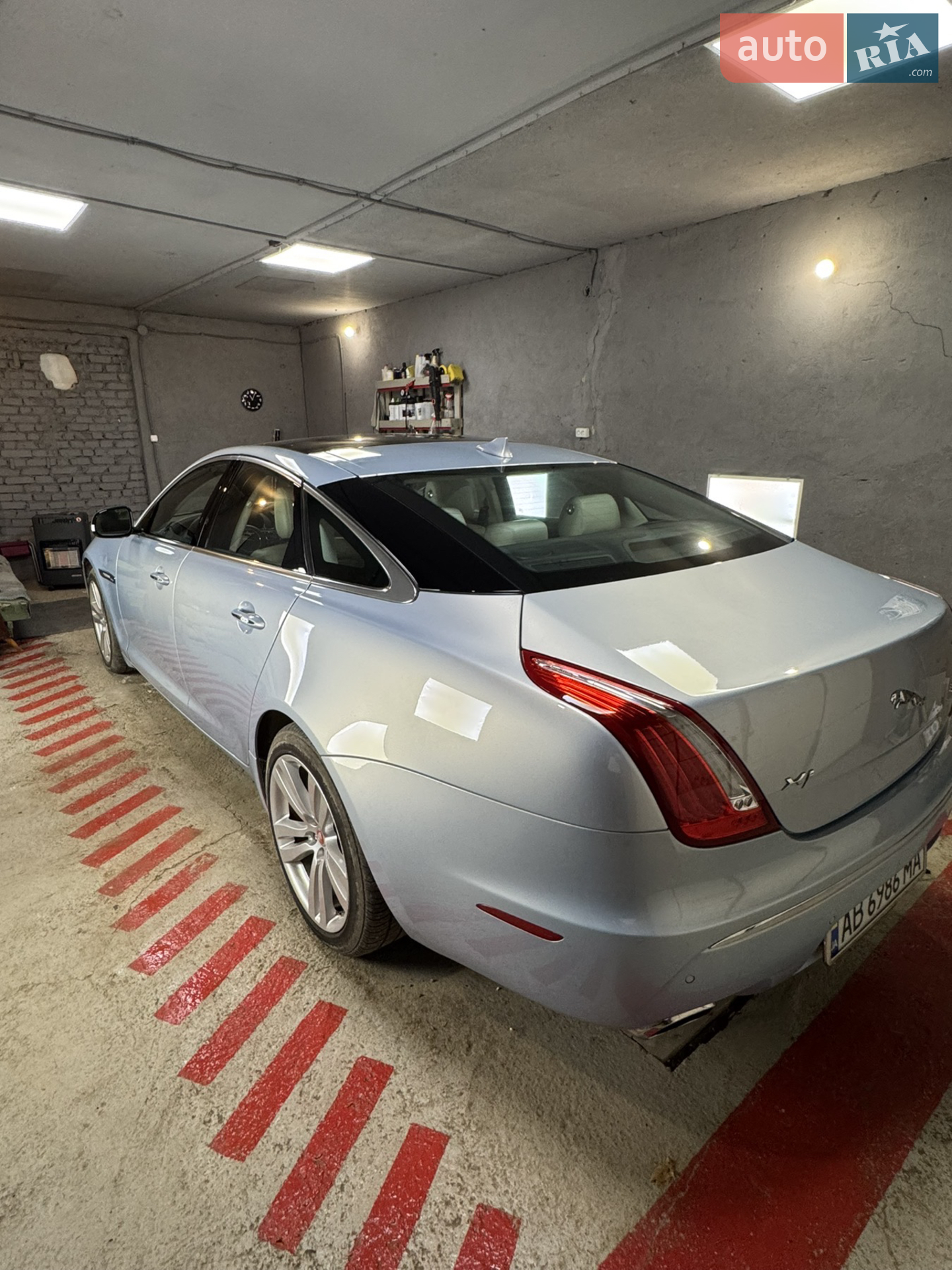 2014 Jaguar XJ - мініатюра 5