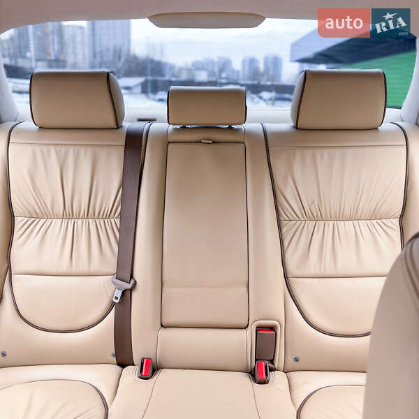 Седан Jaguar XJ 2007 в Киеве