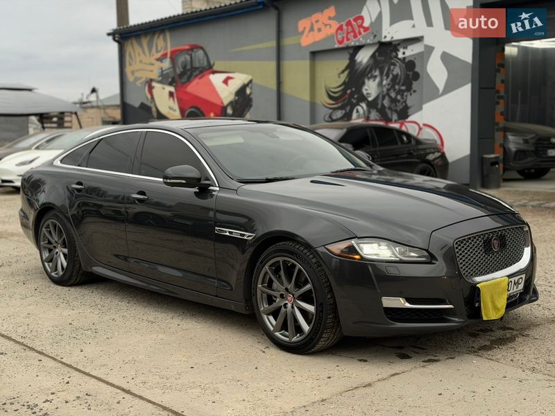 Седан Jaguar XJ 2016 в Житомире