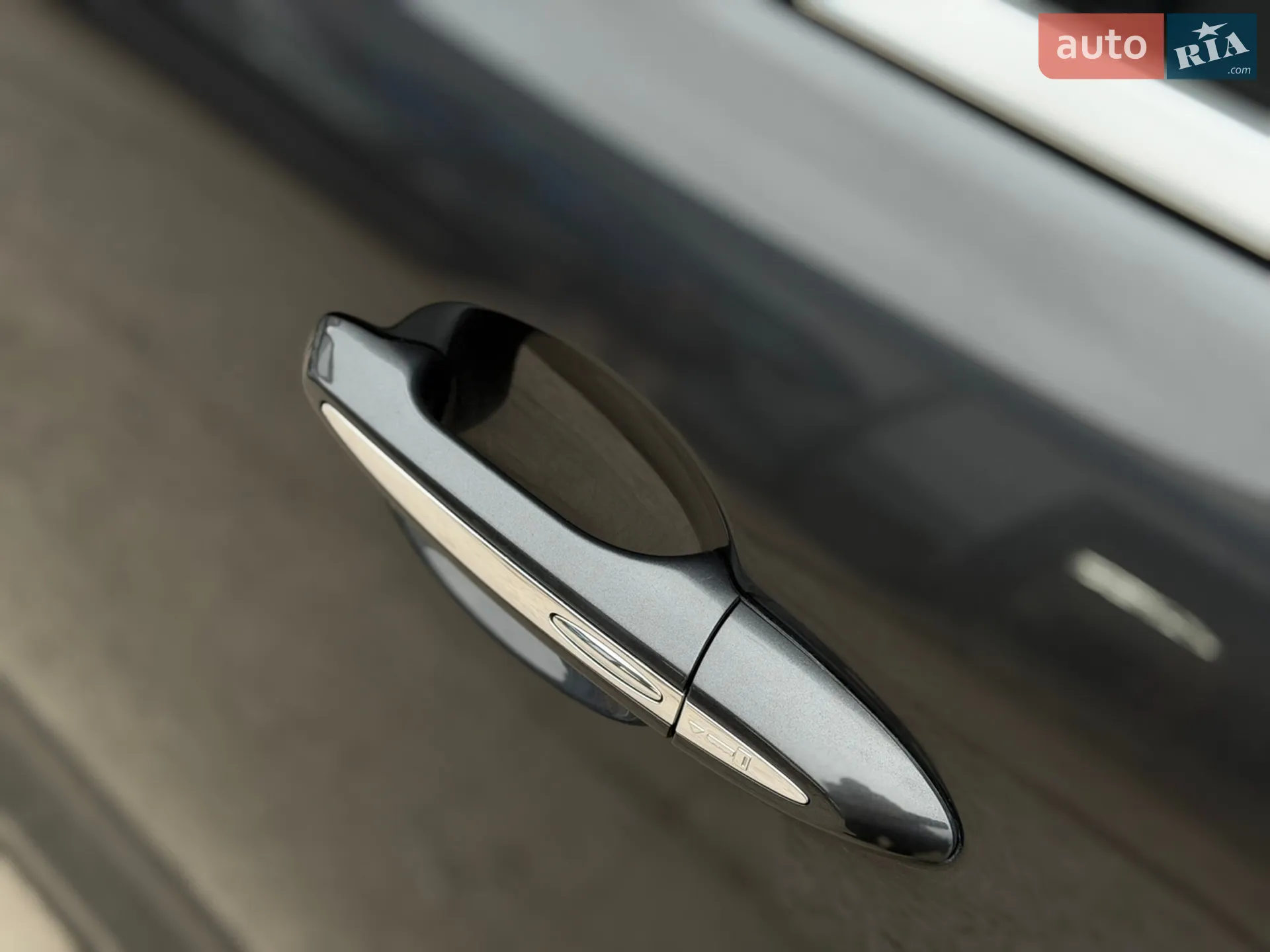 2016 Jaguar XJ - мініатюра 23