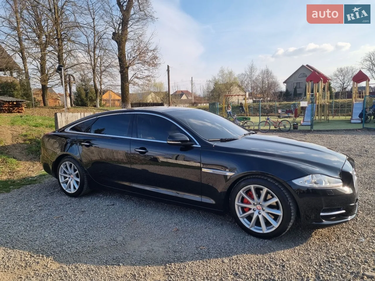 2011 Jaguar XJ - мініатюра 13