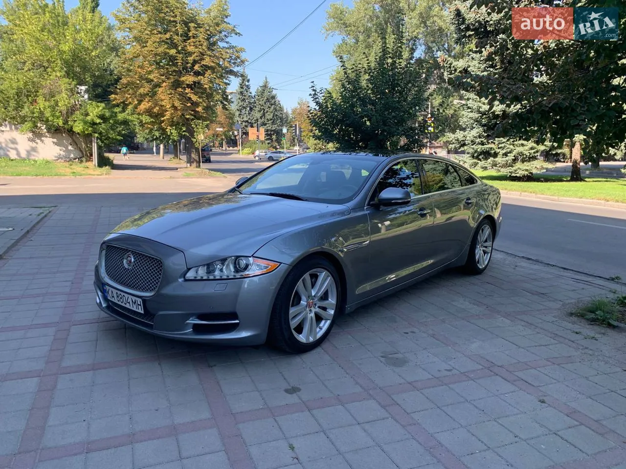 2013 Jaguar XJ - мініатюра 23