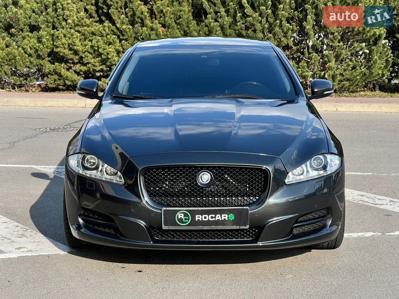 Седан Jaguar XJ 2013 в Києві