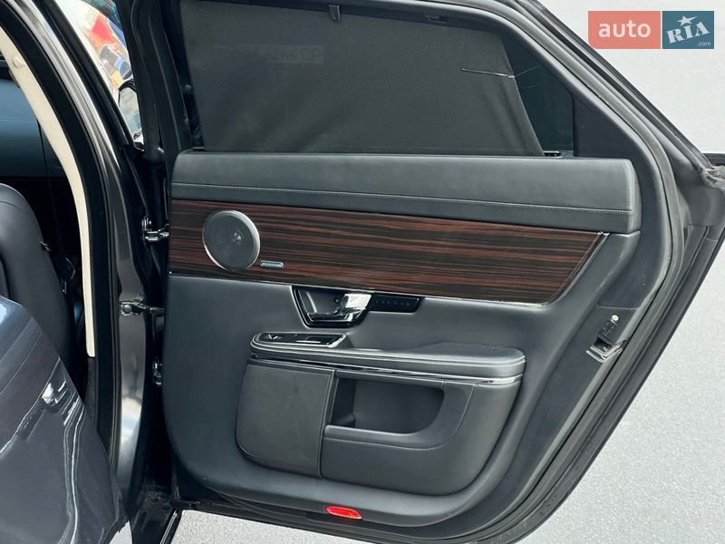 Седан Jaguar XJ 2013 в Києві