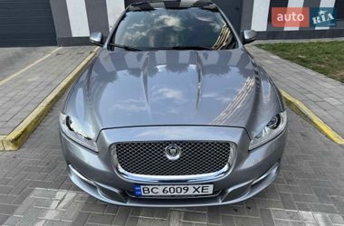 Седан Jaguar XJ 2010 в Львове