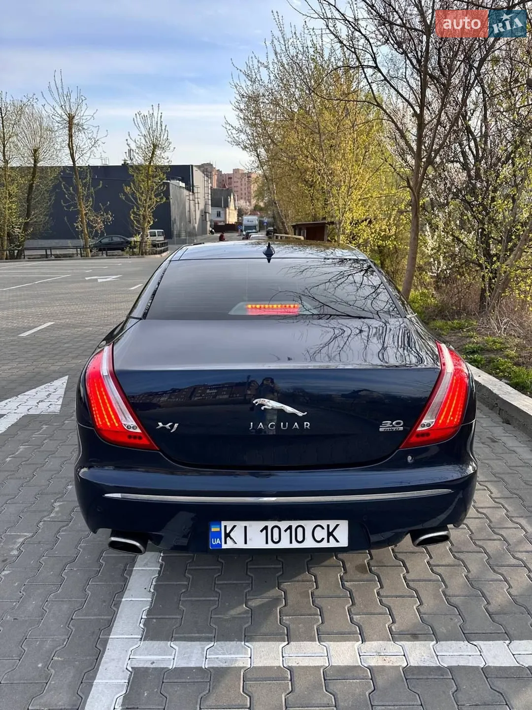 2013 Jaguar XJ - мініатюра 8