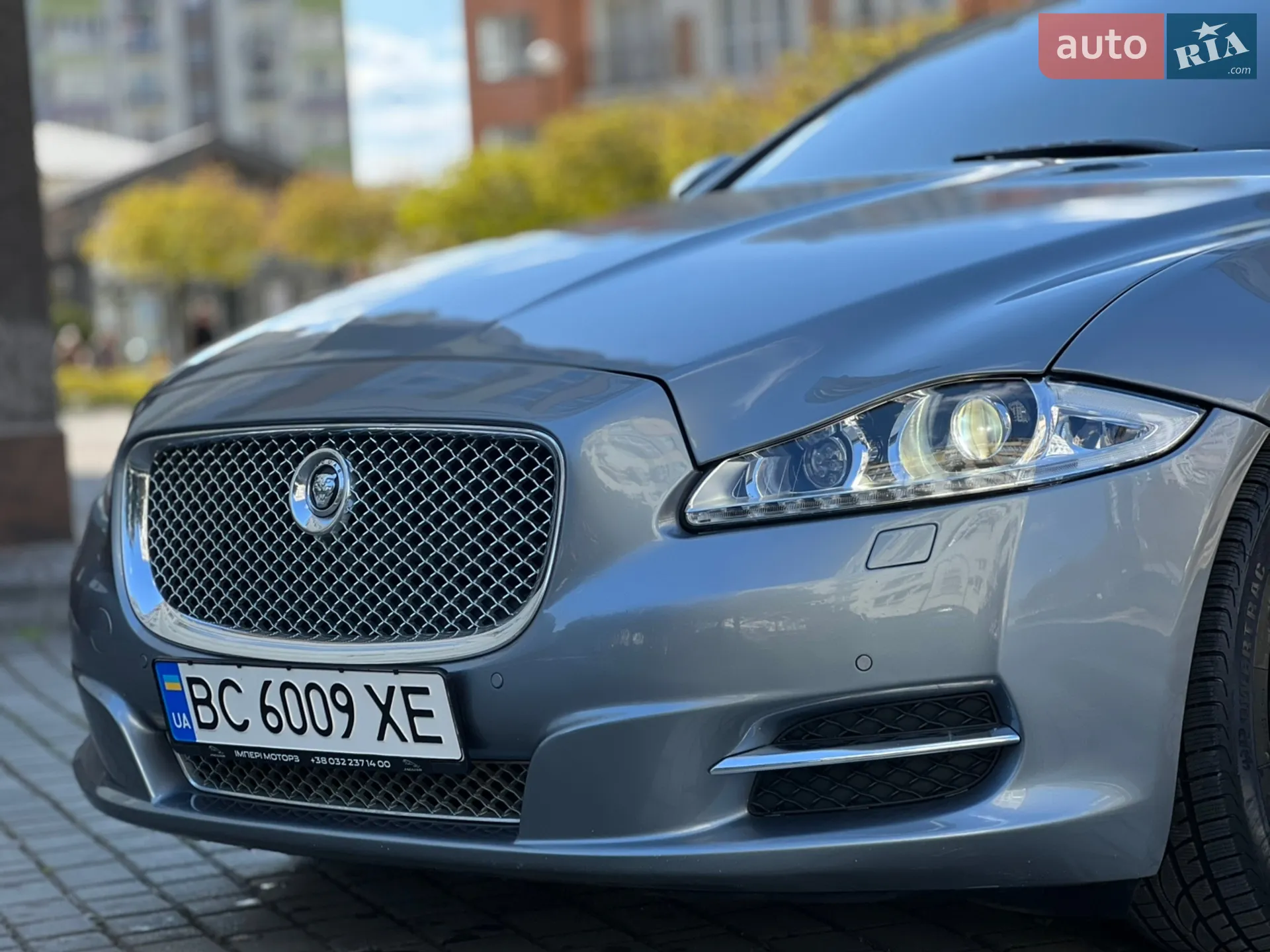 2010 Jaguar XJ - мініатюра 13