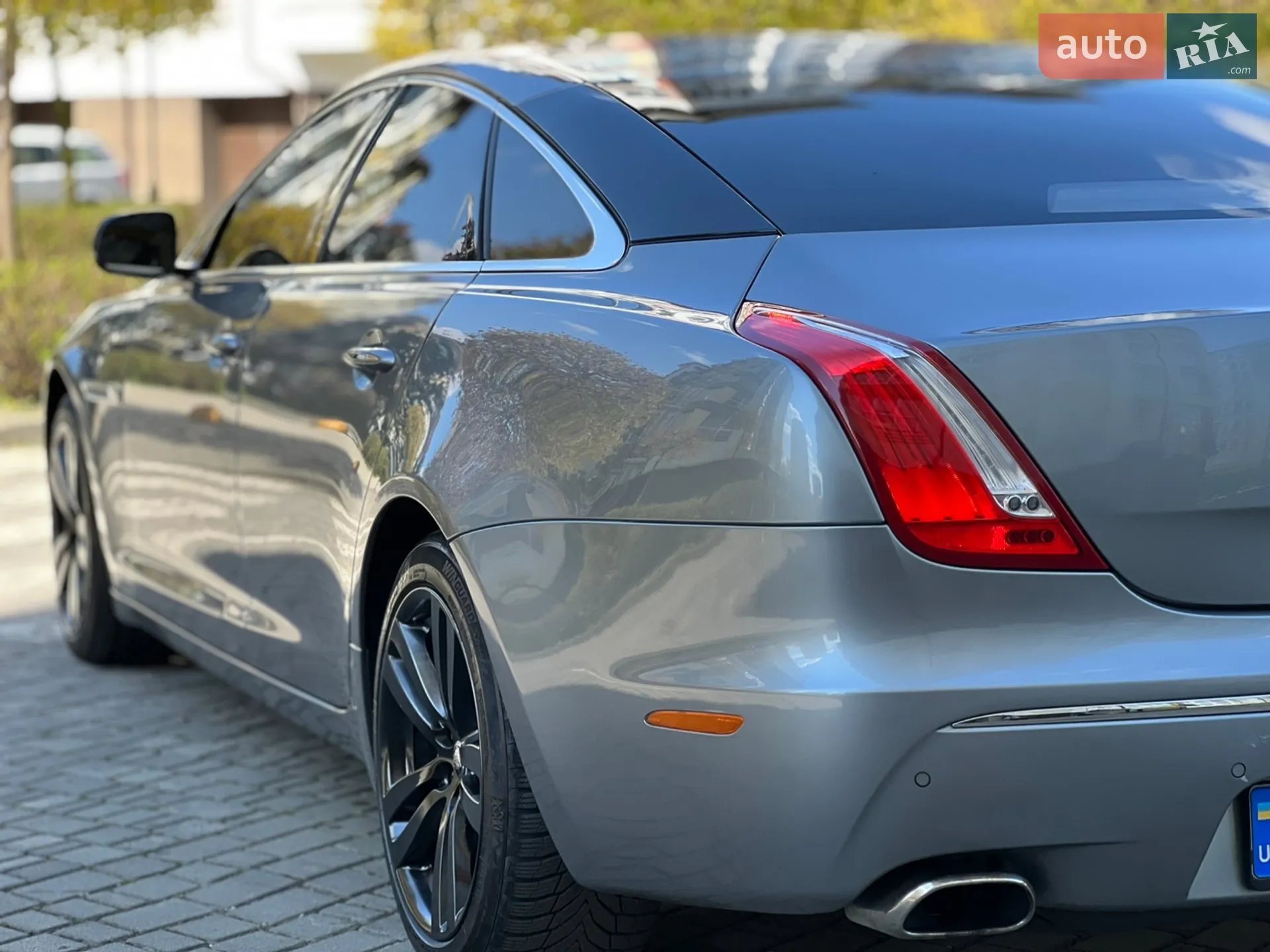 2010 Jaguar XJ - мініатюра 27