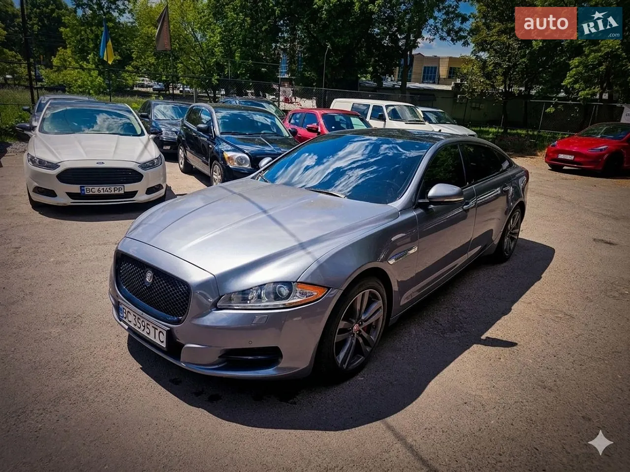 2013 Jaguar XJ - мініатюра 9