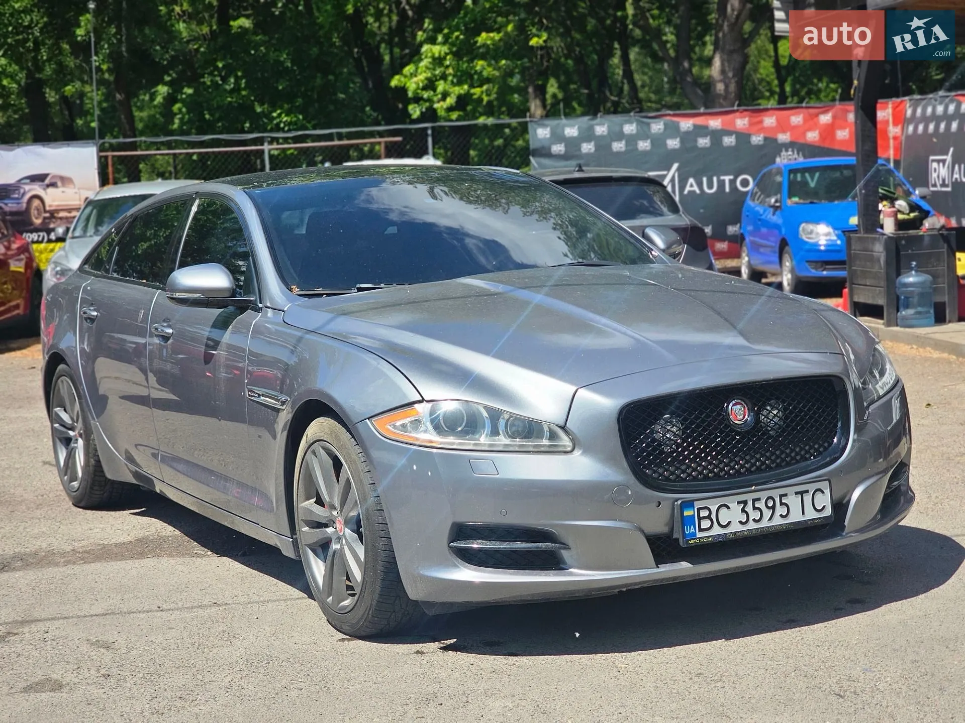 2013 Jaguar XJ - мініатюра 2