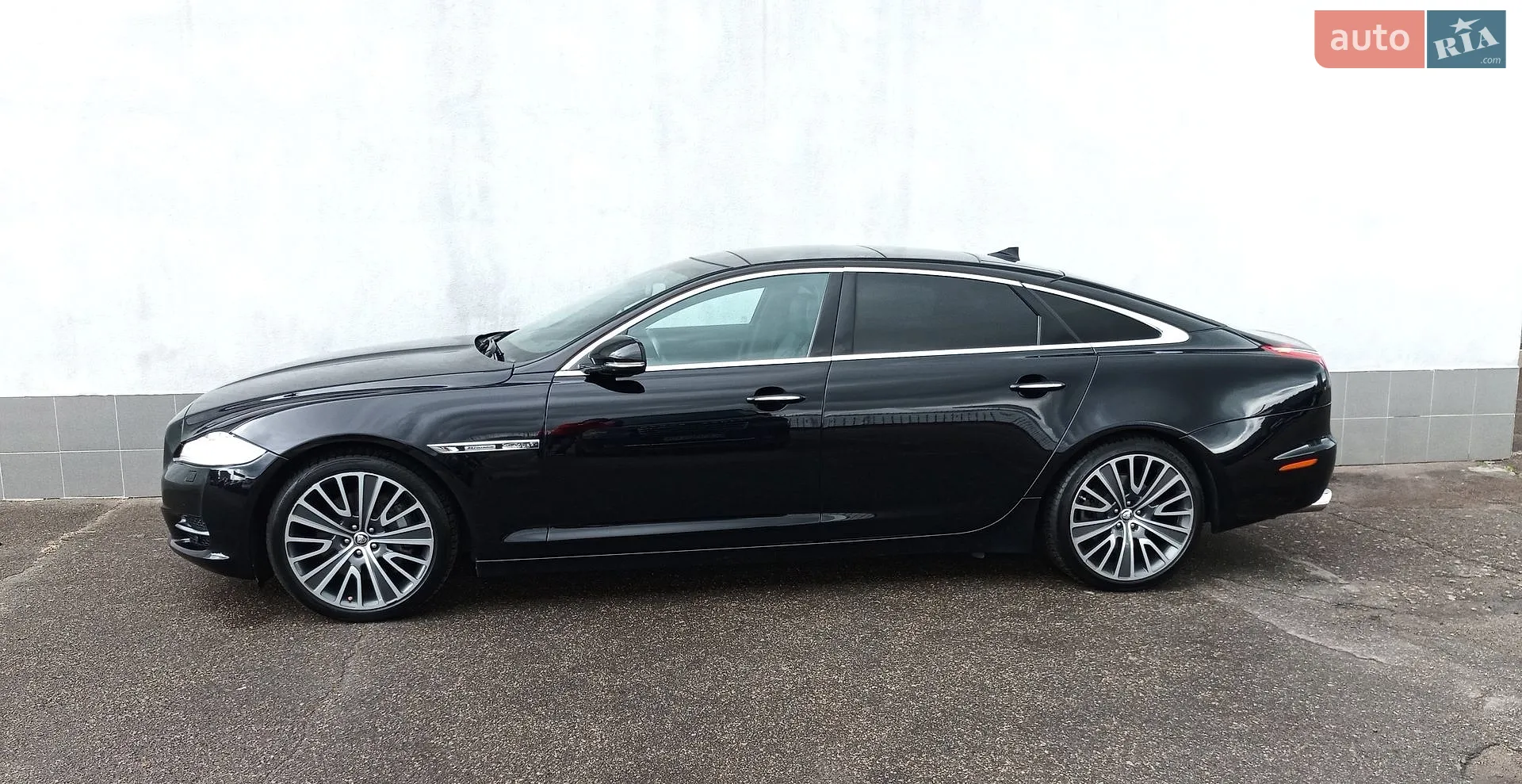 2013 Jaguar XJ - мініатюра 5