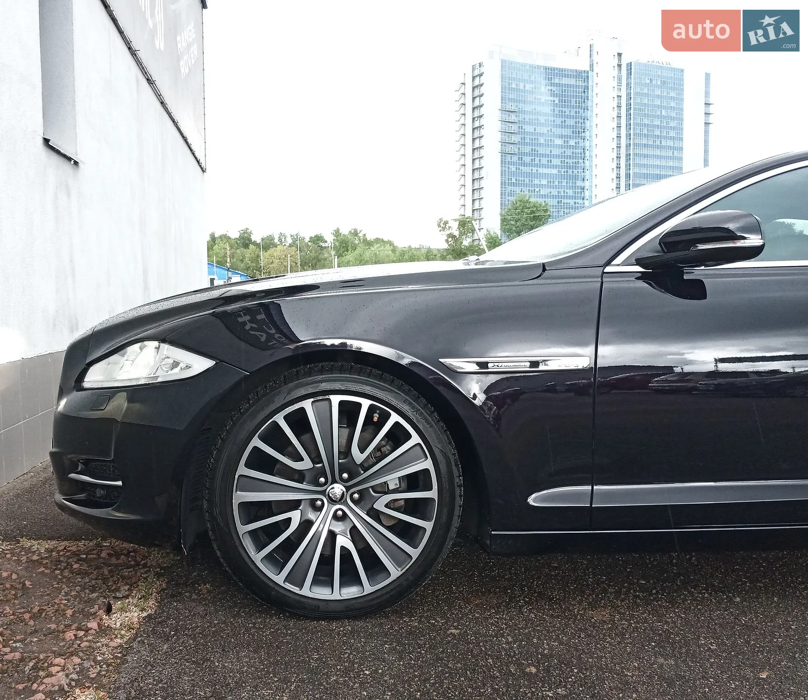 2013 Jaguar XJ - мініатюра 4