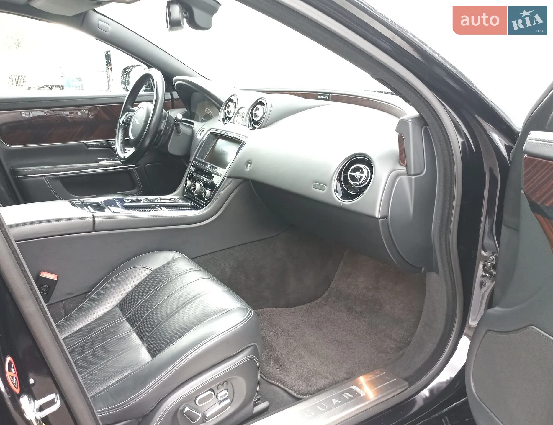 2013 Jaguar XJ - мініатюра 19