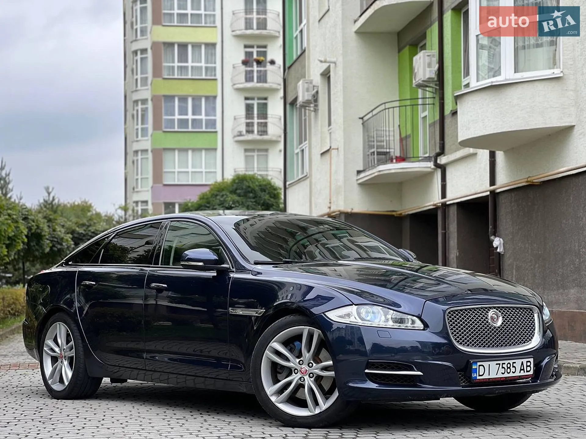 2014 Jaguar XJ - мініатюра 2