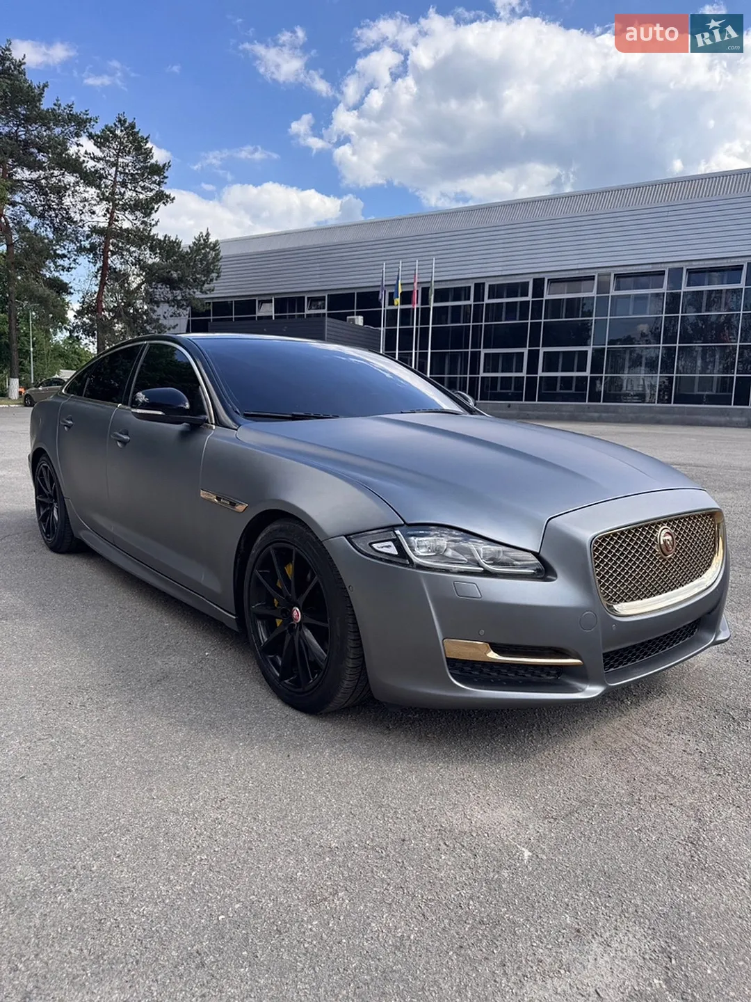 2017 Jaguar XJ - мініатюра 7