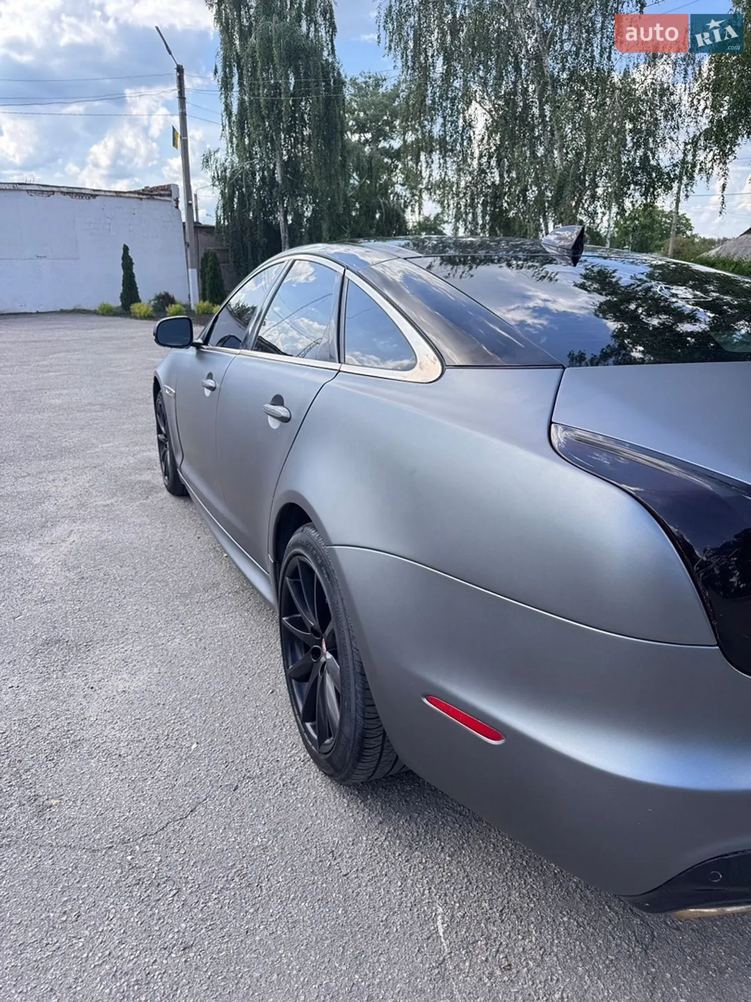 2017 Jaguar XJ - мініатюра 14