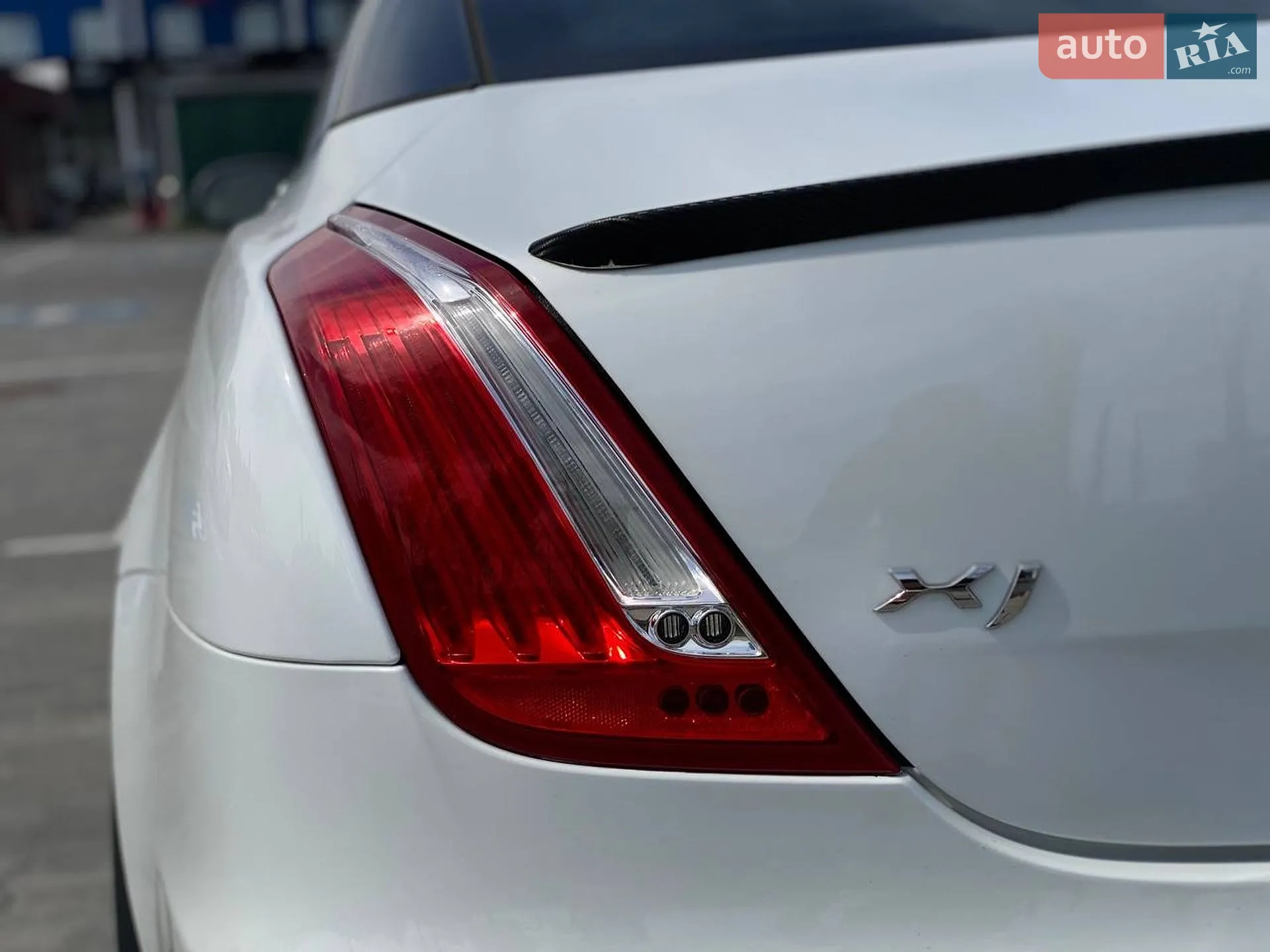 2015 Jaguar XJ - мініатюра 12