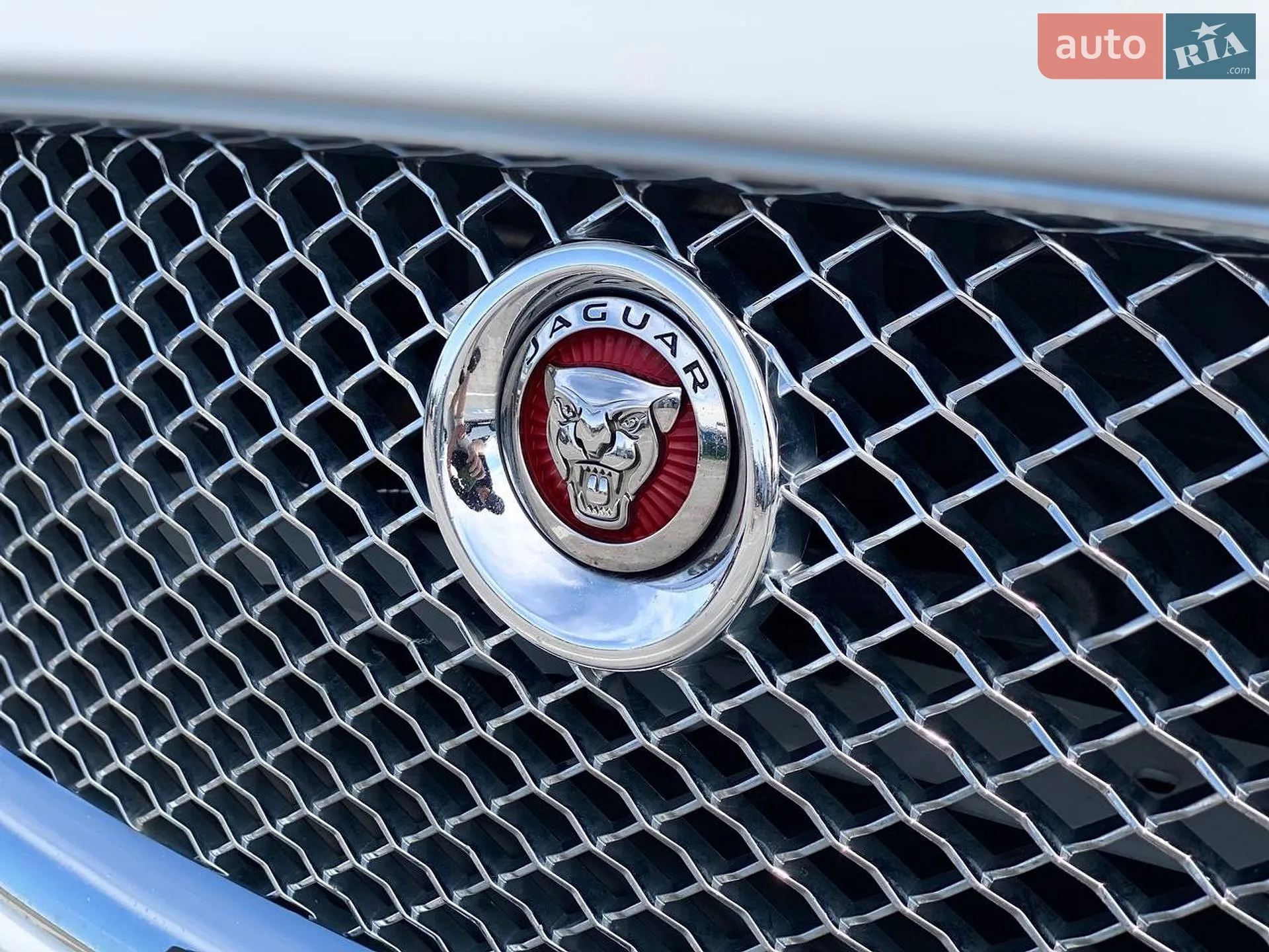 2015 Jaguar XJ - мініатюра 16