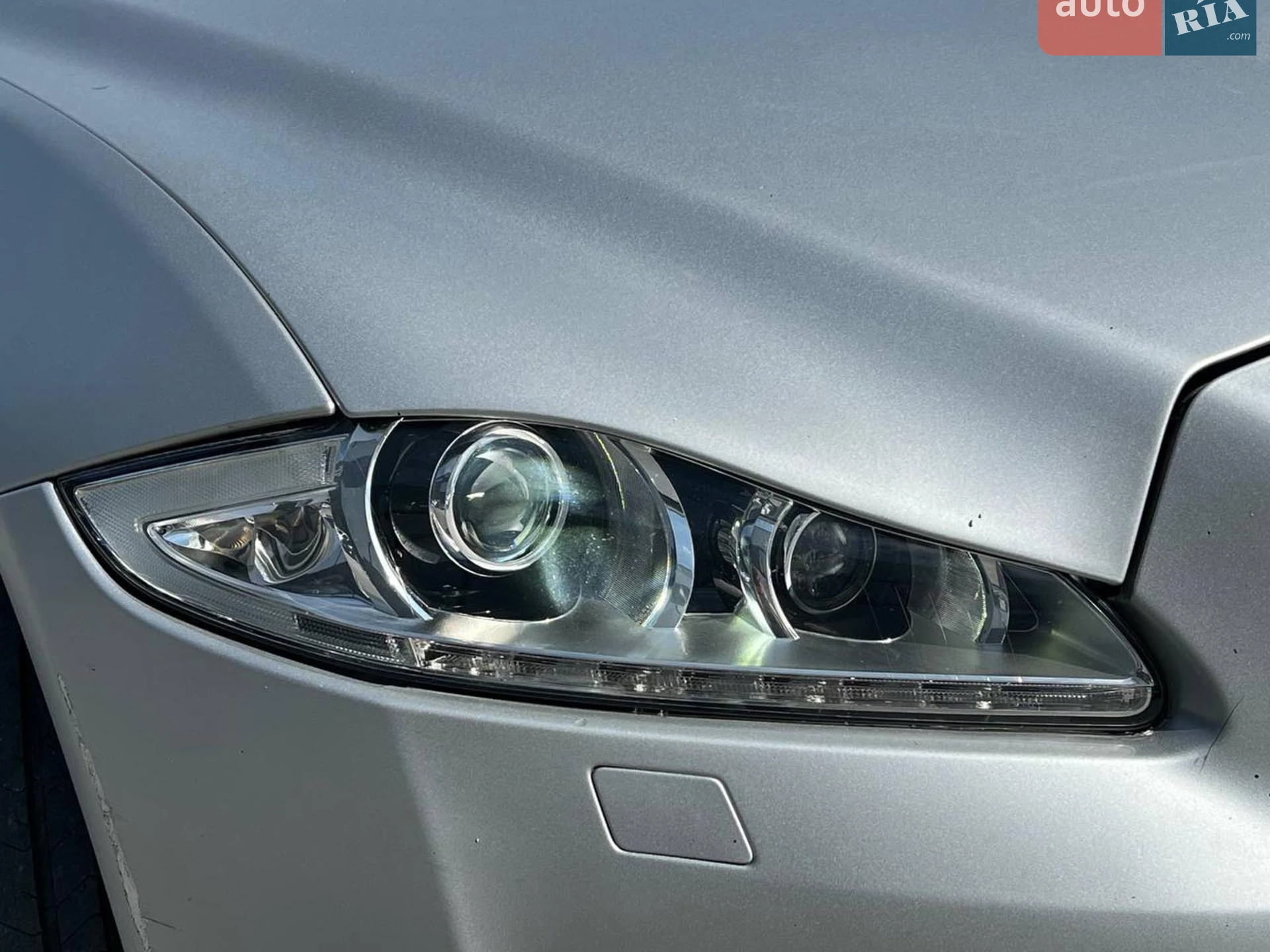 2012 Jaguar XJ - мініатюра 13