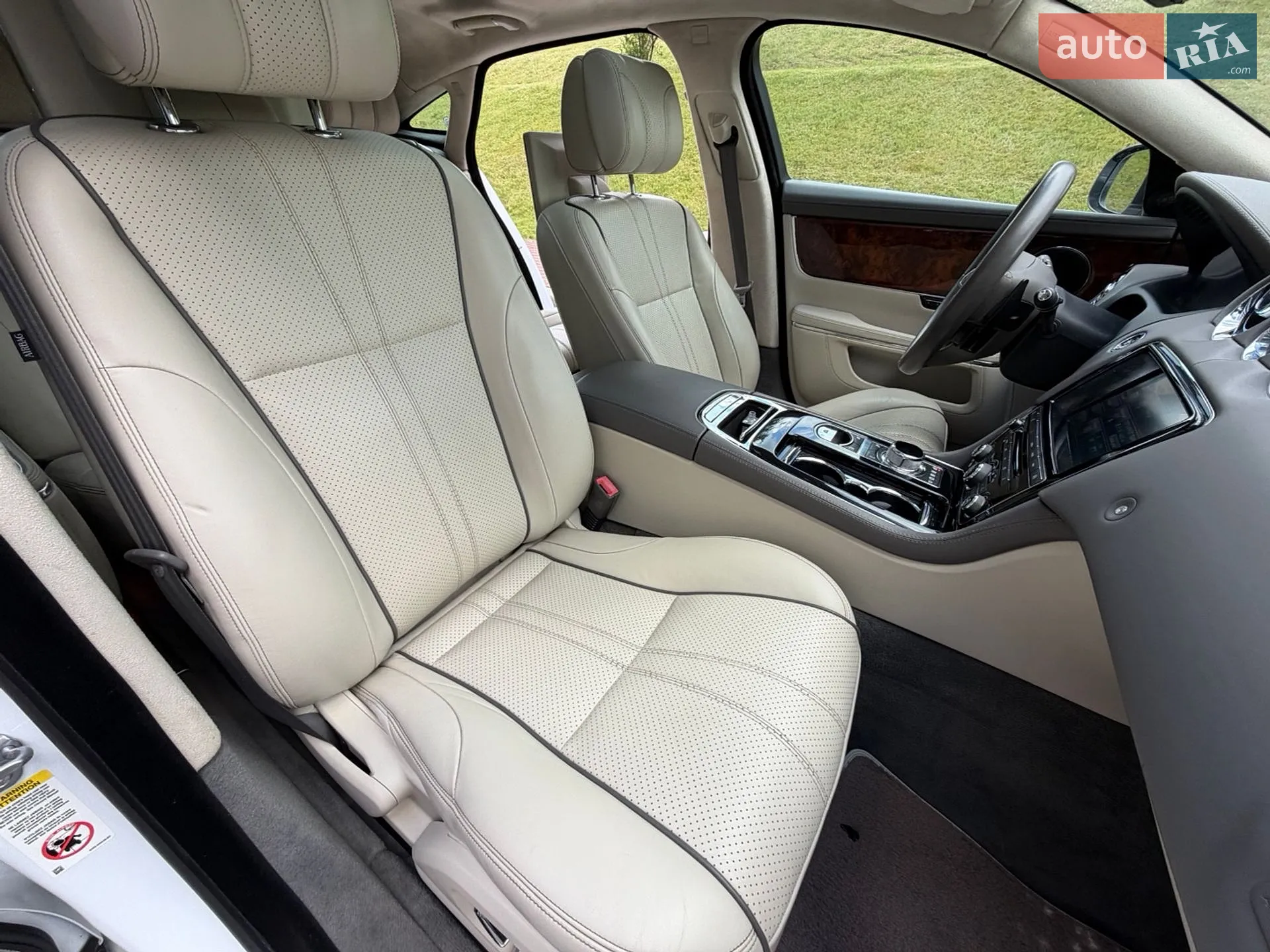 2014 Jaguar XJ - мініатюра 23