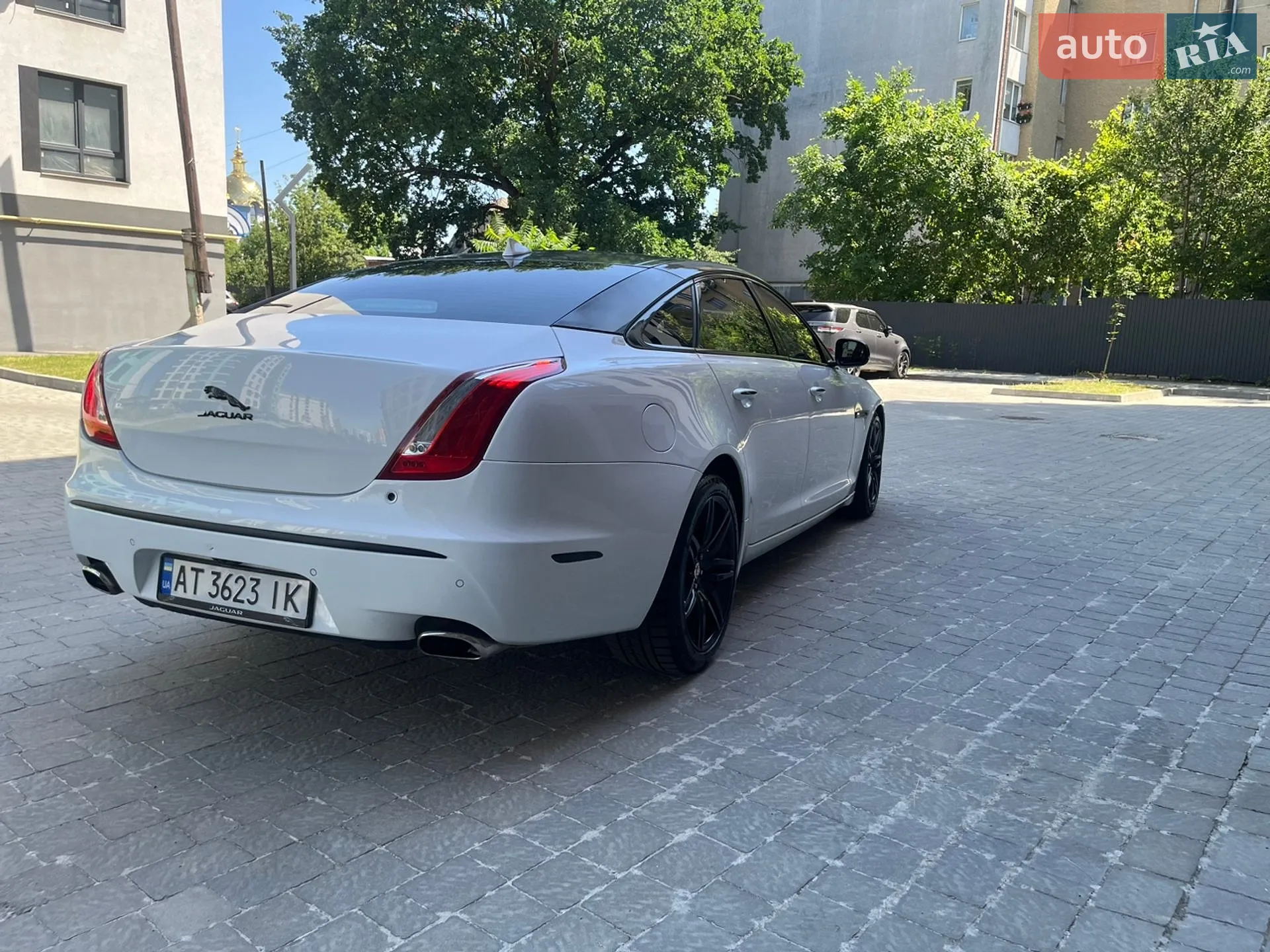 2014 Jaguar XJ - мініатюра 34