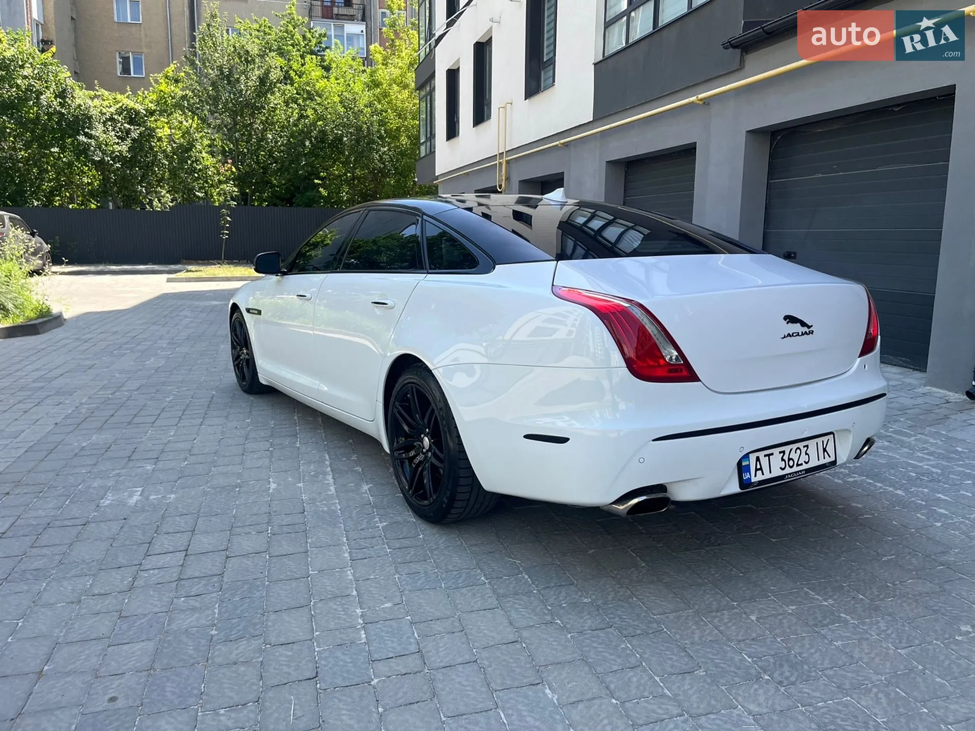 2014 Jaguar XJ - мініатюра 39