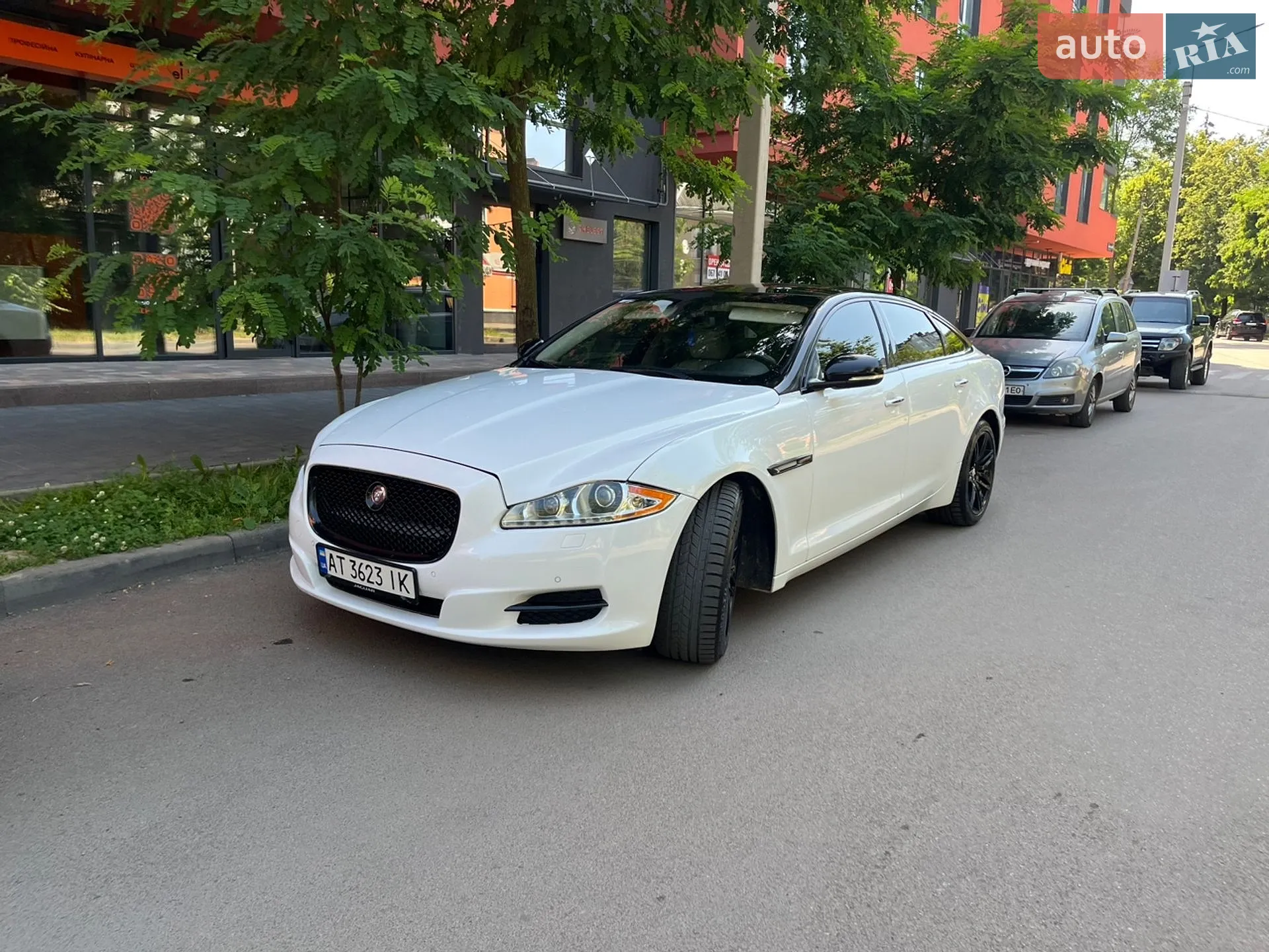 2014 Jaguar XJ - мініатюра 95