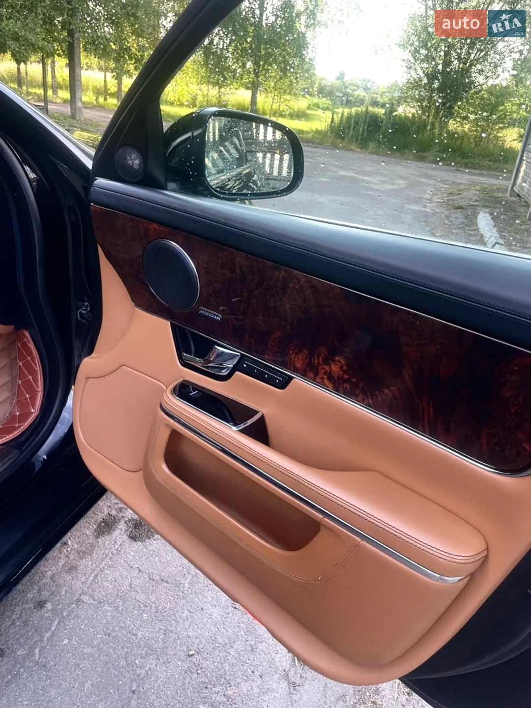 2012 Jaguar XJ - мініатюра 30
