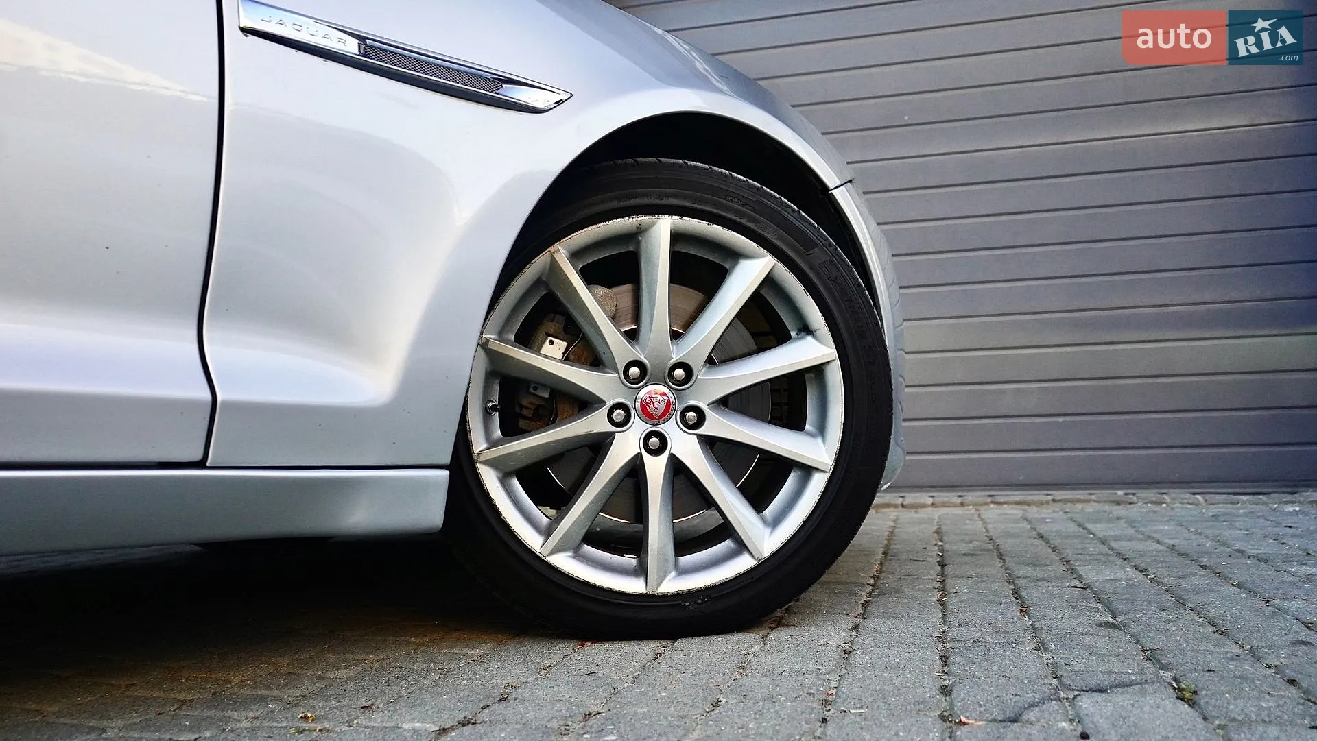 2015 Jaguar XJ - мініатюра 27