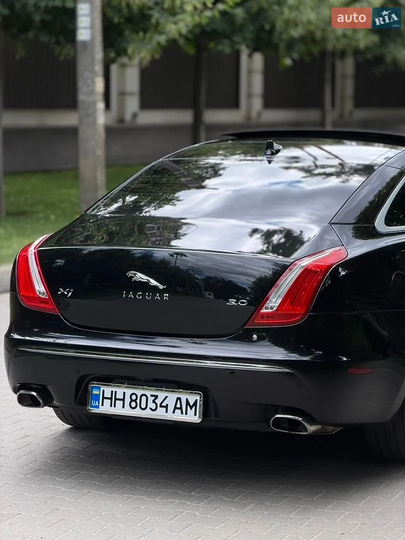 2012 Jaguar XJ - мініатюра 20