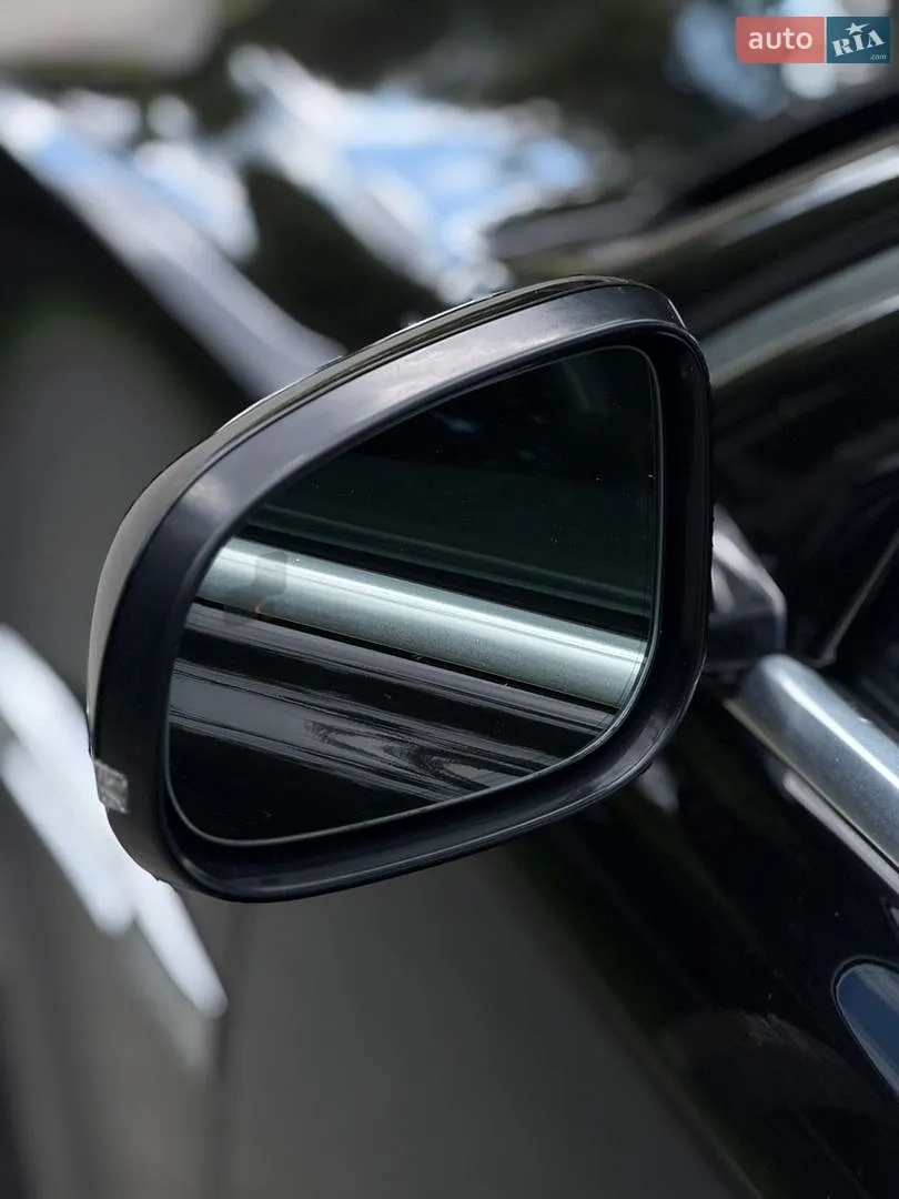 2012 Jaguar XJ - мініатюра 35