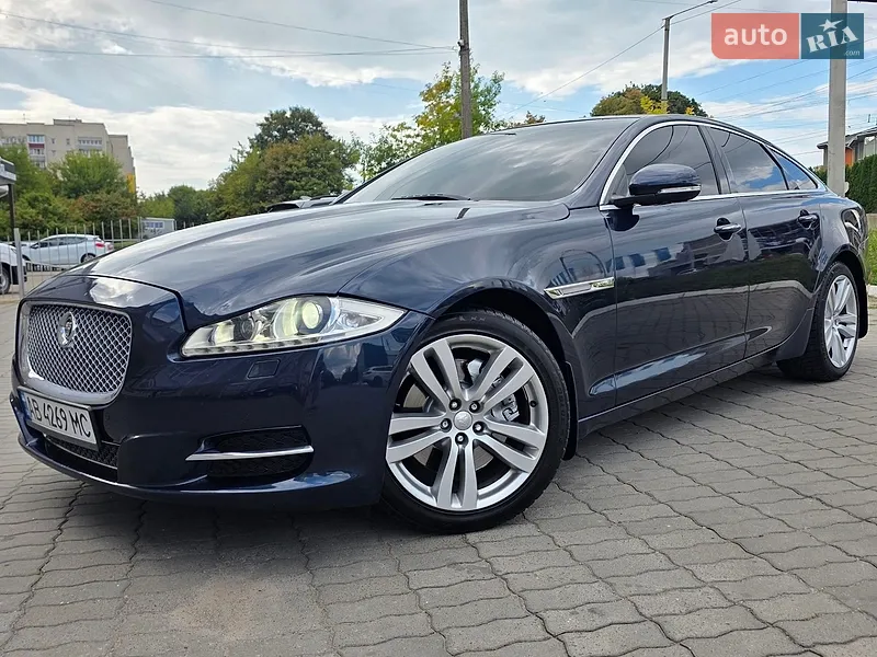 Jaguar XJ 2011