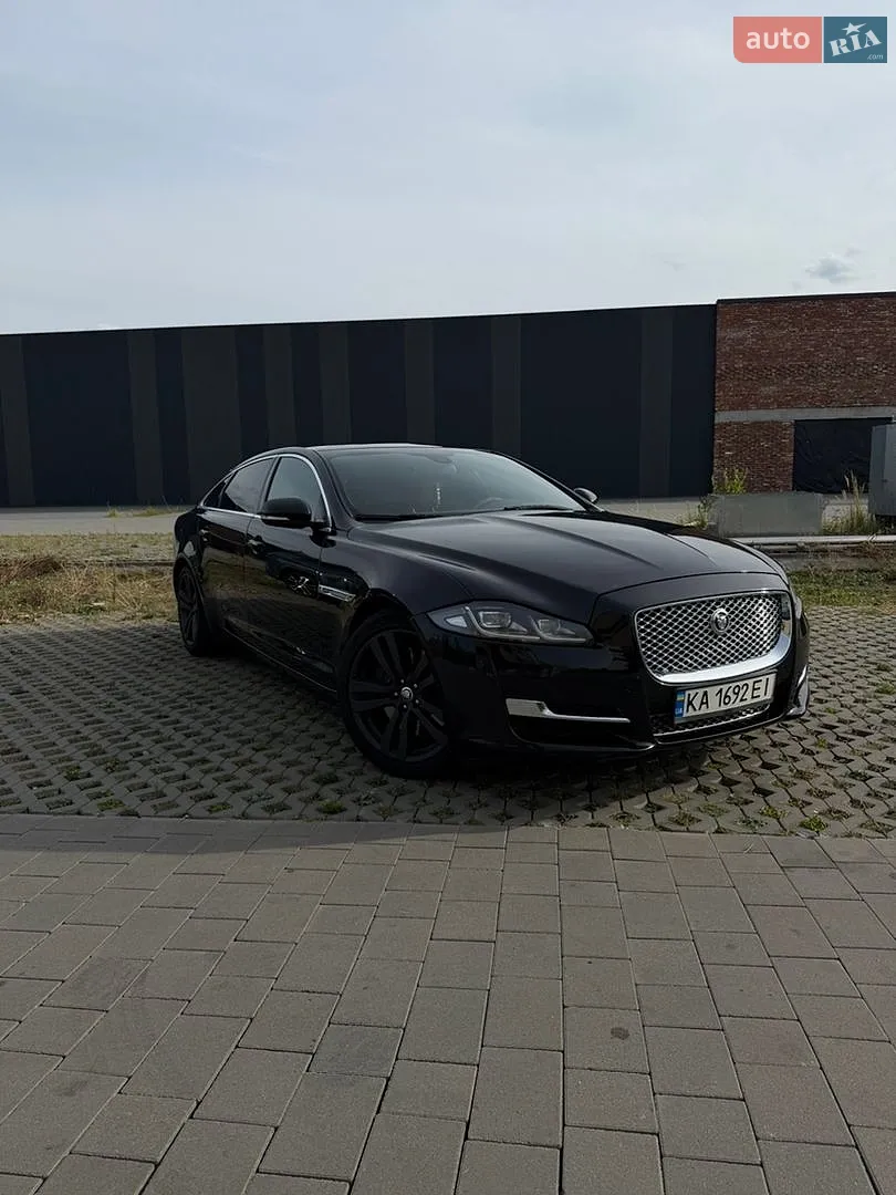 2012 Jaguar XJ - мініатюра 3