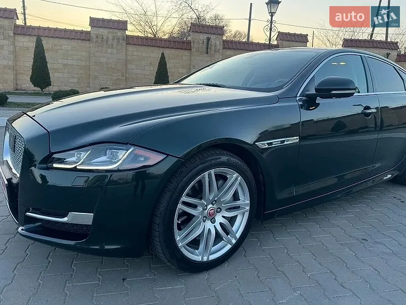 Jaguar XJ 2017