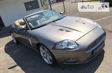 Кабриолет Jaguar XK 2008 в Киеве