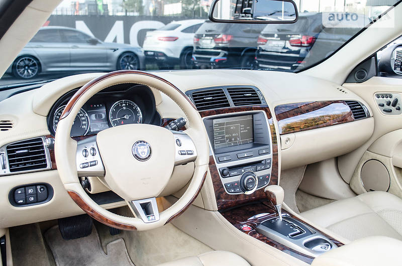 Кабріолет Jaguar XK 2008 в Києві