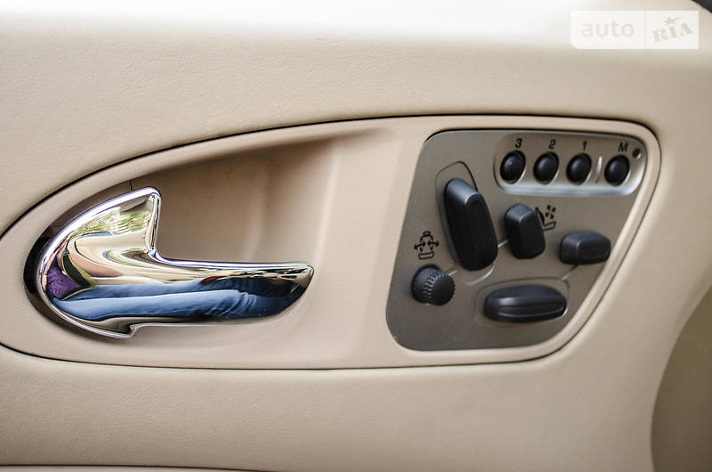 Кабріолет Jaguar XK 2008 в Києві