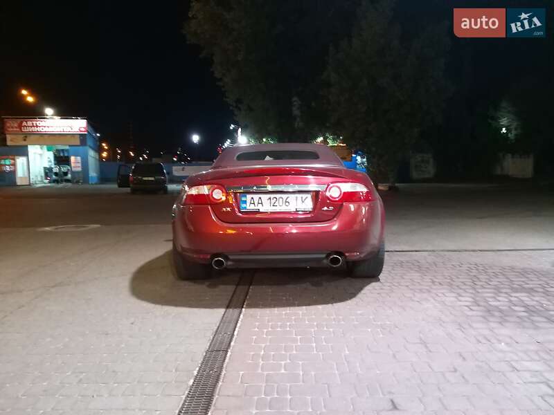 Кабриолет Jaguar XK 2008 в Киеве