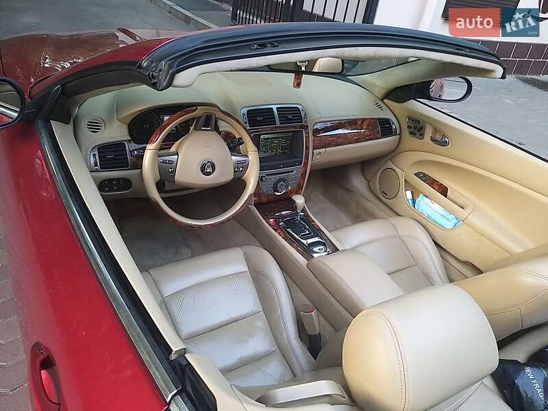Кабриолет Jaguar XK 2008 в Киеве