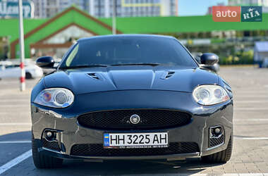 Купе Jaguar XK 2008 в 