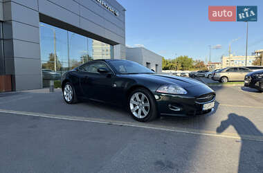 Купе Jaguar XK 2007 в 