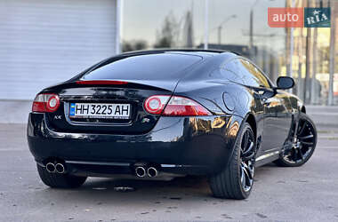 Купе Jaguar XK 2008 в 